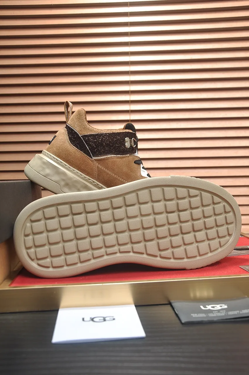 Men's shoes 💰640💶 [UGG] (full wool lining) top-end high-quality fur-in-one warm snow boots from Australia's warm luxury brand men's shoes, UGG-5877 official website synchronized, made of imported cowhide, carefully sewn...Imported rubber foam outsole (comfortable, soft, wear-resistant) The quality is really great...Exquisite workmanship, you can't put it down at first sight, available in sizes 39-44